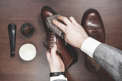 How to care for leather shoes in winter