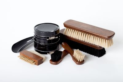 Brushes & Dry Cleaner